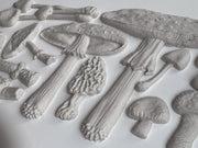 Toadstool - IOD Decor Moulds - 6x10